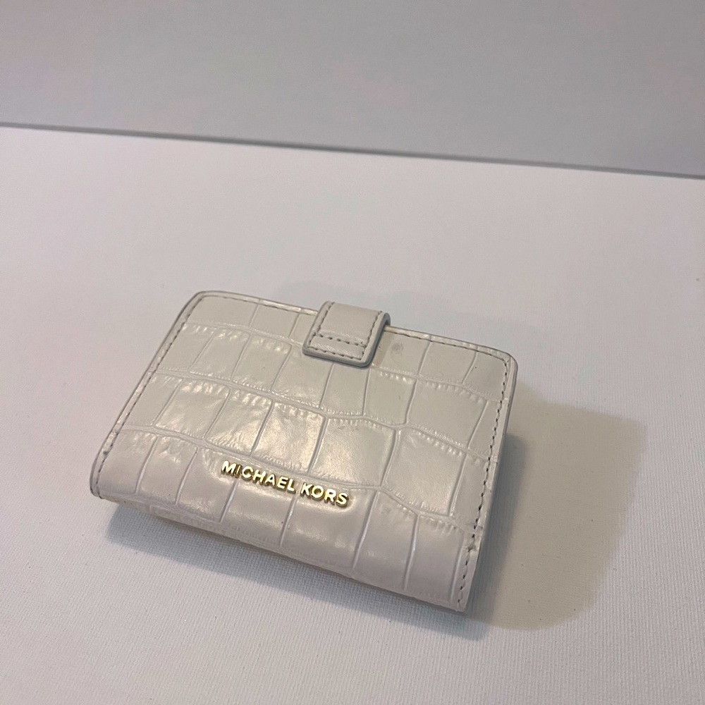 MK wallet never used